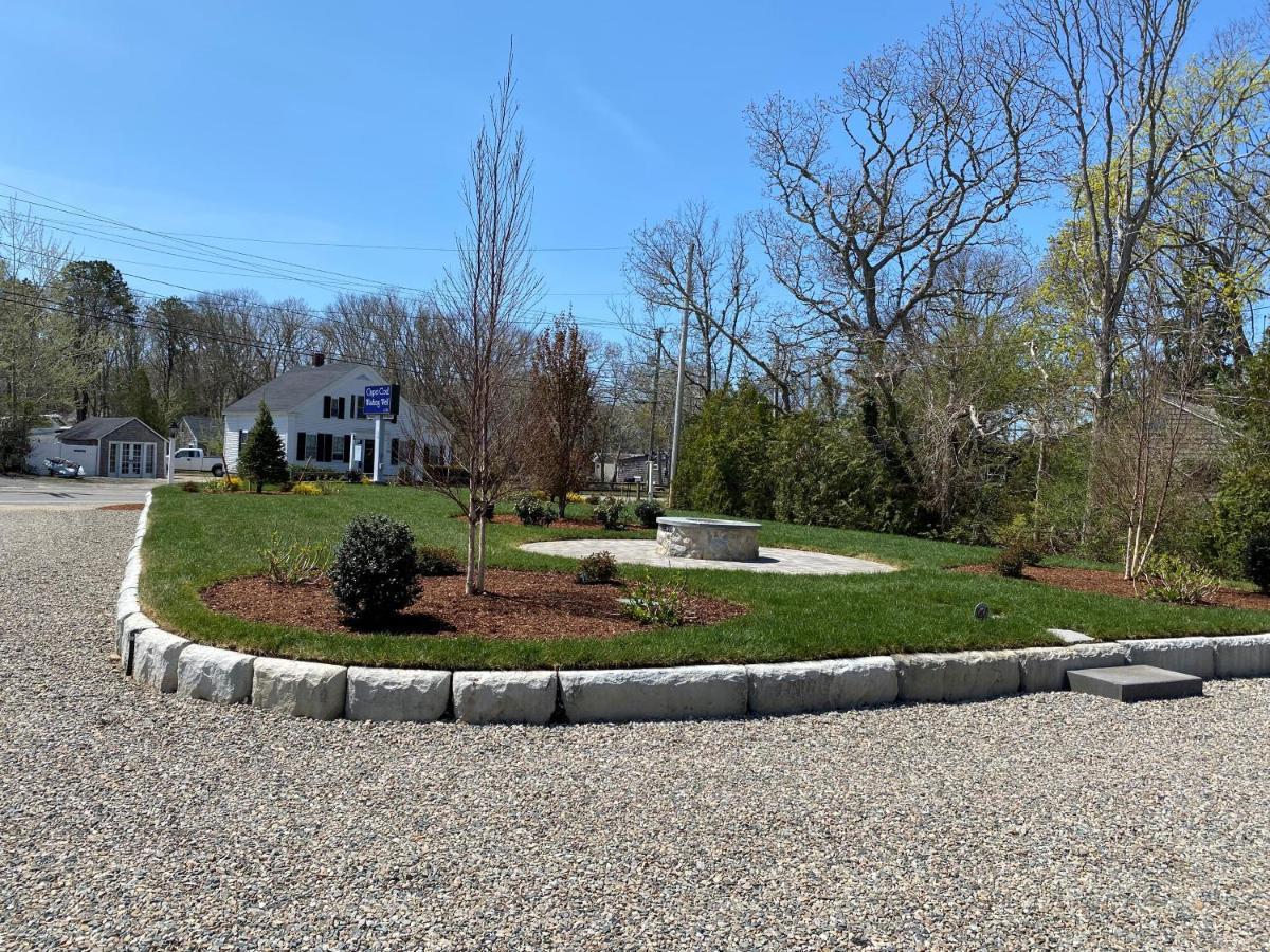 Cape Cod Wishing Well Motel Harwich Port Exterior foto